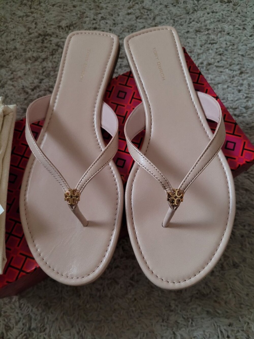 NIB Tory Burch Classic Flip Flop Goat Leather - 8.5